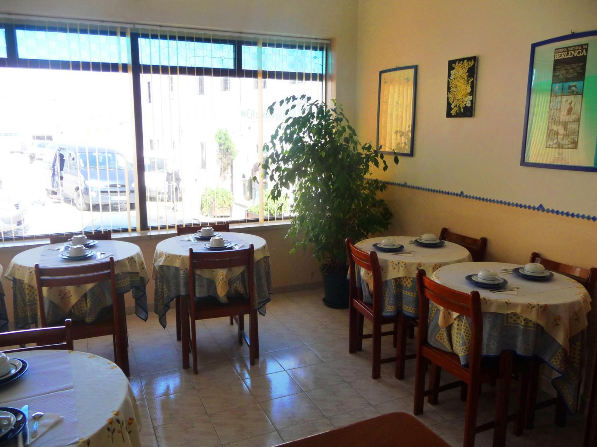 Marazul Hotel Serra d'El-Rei Restoran gambar