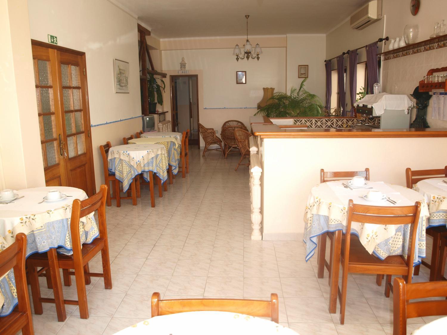 Marazul Hotel Serra d'El-Rei Restoran gambar